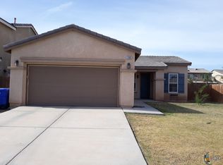 1365 Meadowview Ave, El Centro, CA 92243