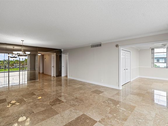5th image of 804 Cypress Grove Lane #510