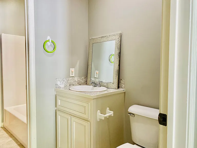 428 General Mouton Ave — Photo 10
