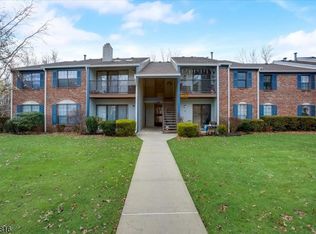 168 Irving Pl, Basking Ridge, NJ 07920