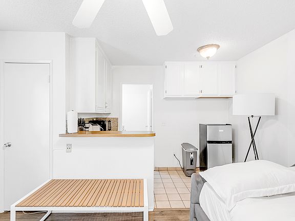 5th image of 3720 Vinton Ave APT 1A