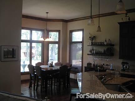 Eat in Kitchen : 180 Degrees of windows bring the outdoors in while enjoying your morning coffee.