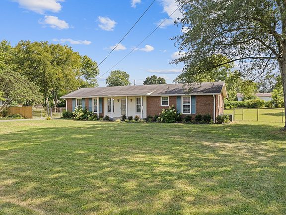 4th image of 105 La Greta Dr