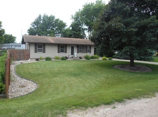 807 Esther St, Jefferson, SD 57038