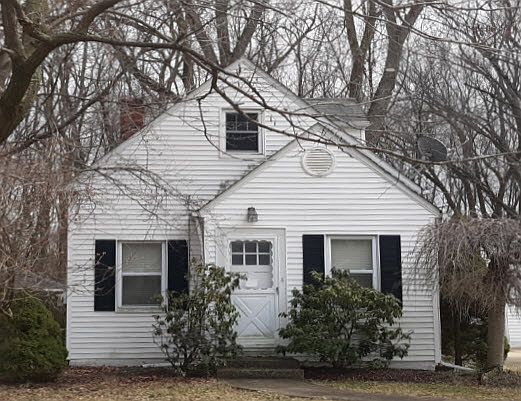 1st image of 36370 S Riverview Dr