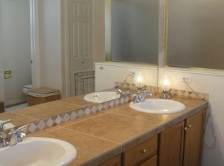 9926 Hawthorne St, Highlands Ranch, CO 80126