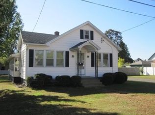 19 Nichols St, Springfield, MA 01151