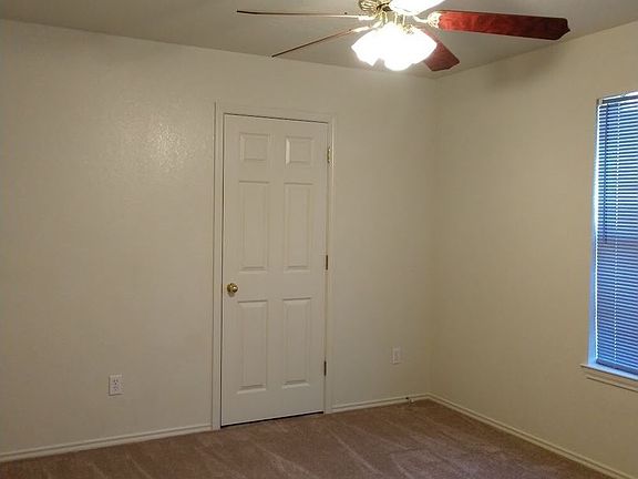 4th image of 5009 Fawn Dr