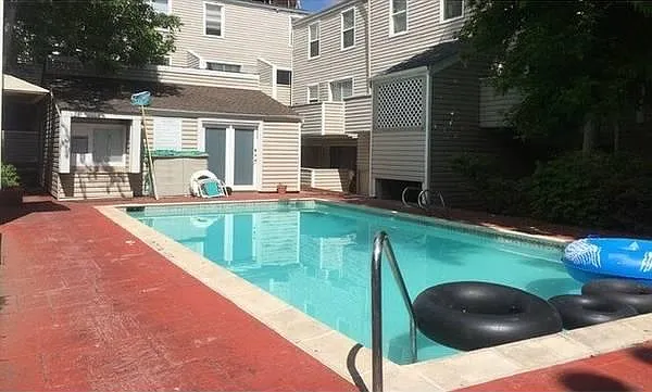 1 bed, 520 sqft, $1,895 — Photo 2