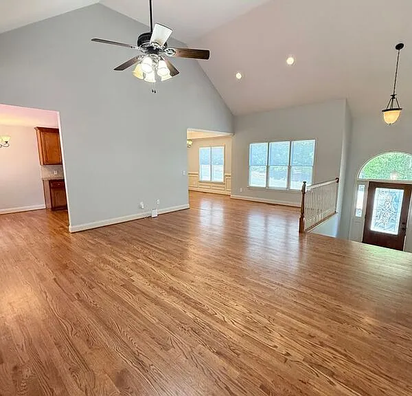 102 Oak Ridge Trl SE — Photo 9