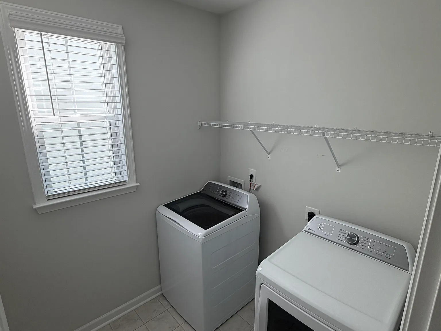 3 bed, 2.5 bath, 1703 sqft, $2,750 — Photo 3