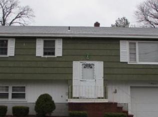 9 Shepard Ave, Salem, NH 03079