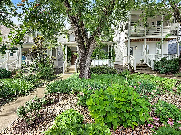4808A Michigan Ave — Photo 1