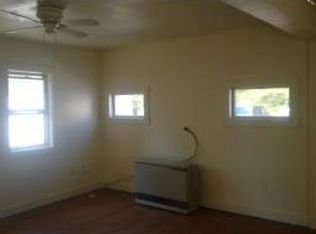 19 Mechanic St, Farmington, NH 03835