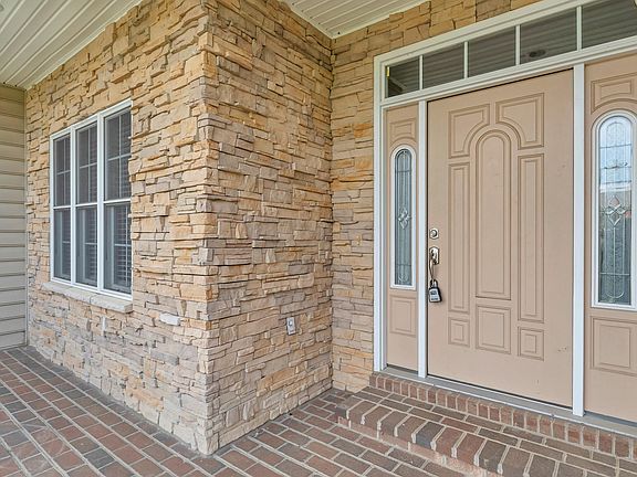 2nd image of 2035 Northside Dr