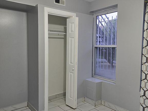 5th image of 1802 S Saint Louis Ave #1