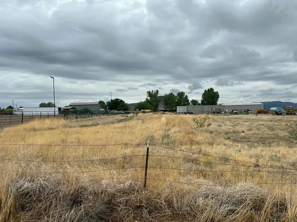 200 W 500 N, Veyo, UT 84782