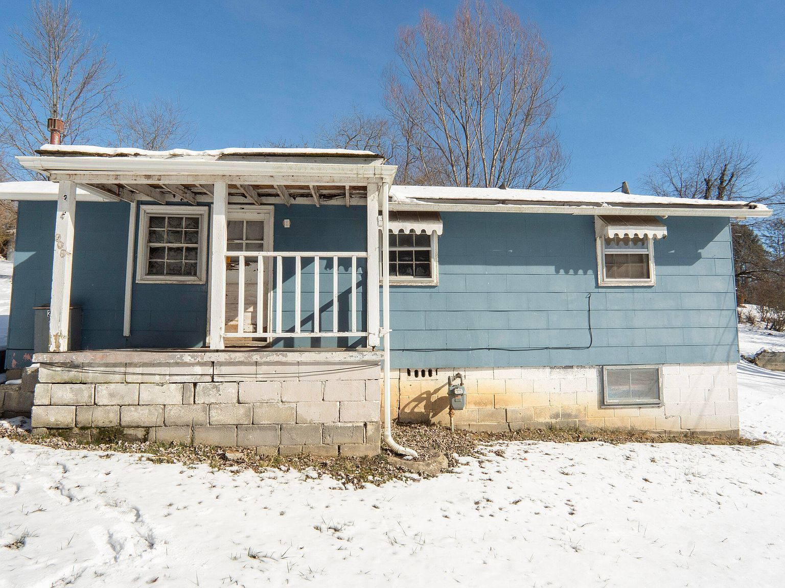 908 Herman St, Ronceverte, WV 24970 Zillow