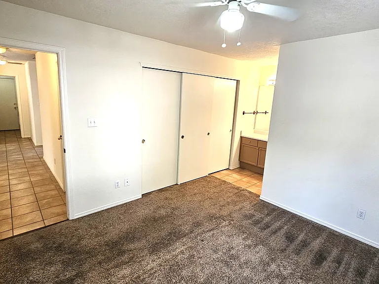 6905 Limestone Ave NE — Photo 8