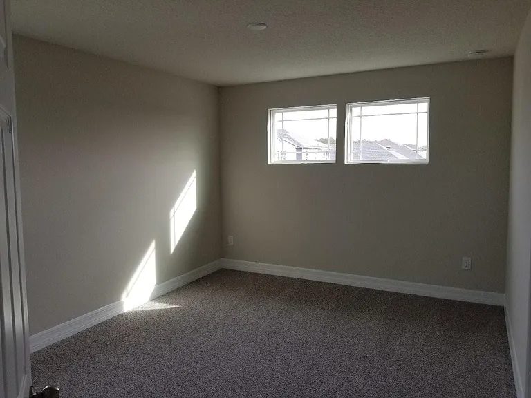 2550 Seggolia Ln — Photo 12
