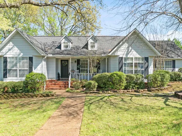 100 River Oaks Blvd, Searcy, AR 72143