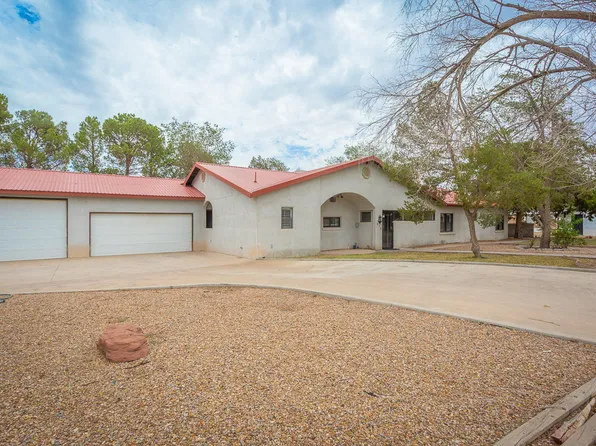 610 W Hermosa Dr, Artesia, NM 88210