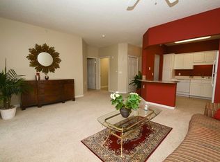 2729 82nd Pl APT 124, Urbandale, IA 50322