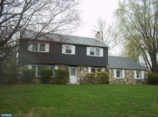 400 Ginkgo Dr, Blue Bell, PA 19422