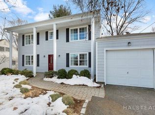 18 Renault Dr, Flanders, NJ 07836