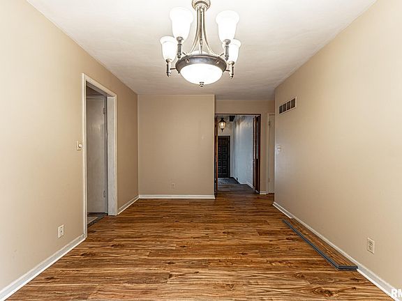4th image of 612 Northern Oaks Dr