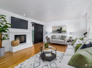 31735 48th Ln SW APT B, Federal Way, WA 98023