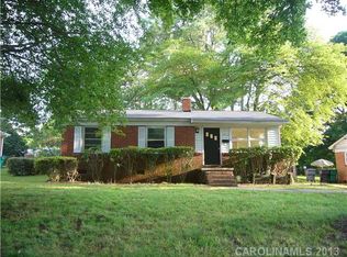 3919 Paisley Pl, Charlotte, NC 28208