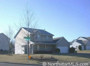 332 Parkview Ct S, Maplewood, MN 55119