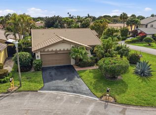 5743 Lakeview Mews Circle, Boynton Beach, FL 33437