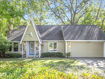450 S Lakeshore Dr, Holland, MI, 49424