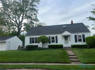 1532 Gould Rd, Toledo, OH 43612