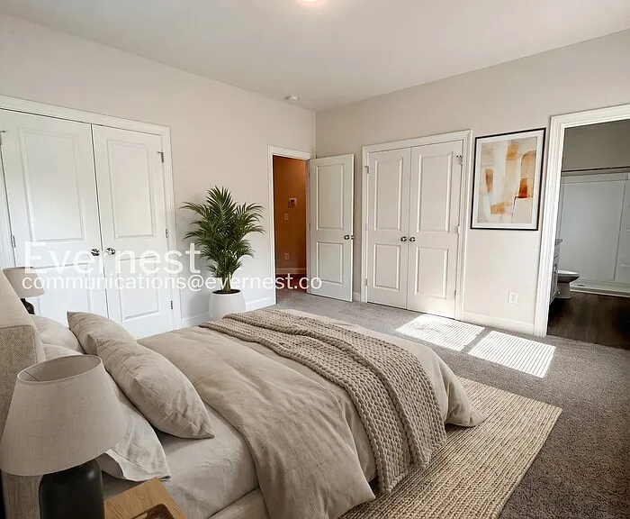 106 Elwood St — Photo 5
