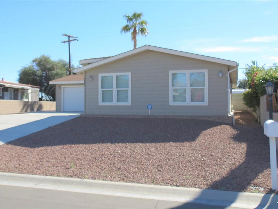 2nd image of 32684 Chiricahua Dr