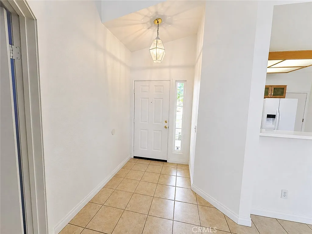 3 bed, 1138 sqft, $2,800 — Photo 4