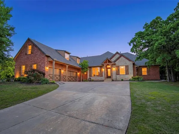6205 Valley Ridge Dr, Edmond, OK 73034