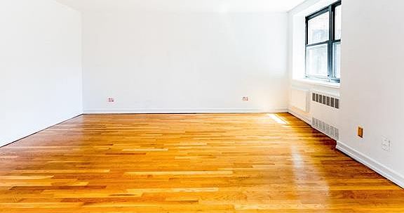 2nd image of 3123 Bailey Ave APT 4G