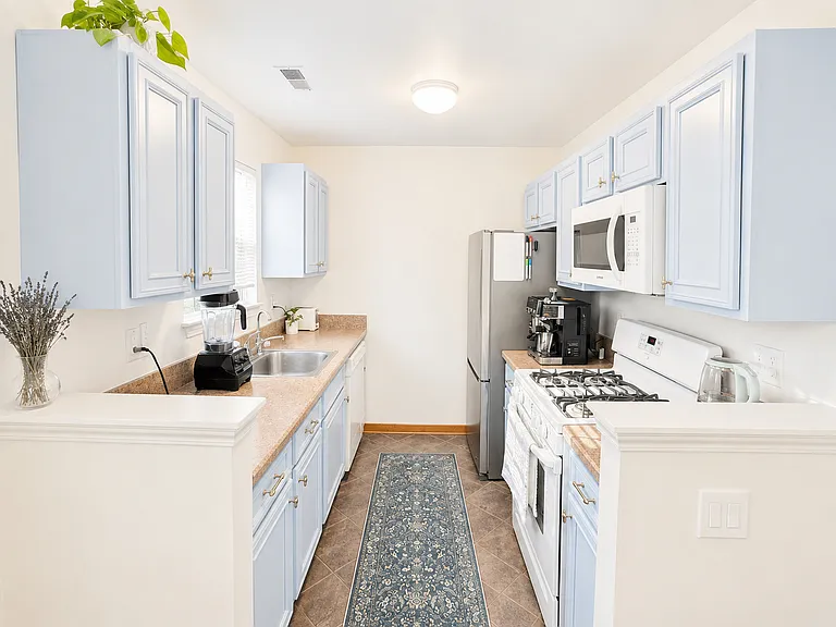 224A Tavistock Rd #224 — Photo 6