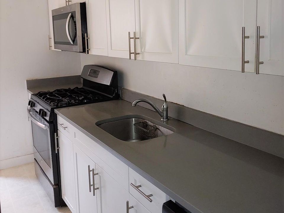1st image of 12360 83rd Ave APT 10S