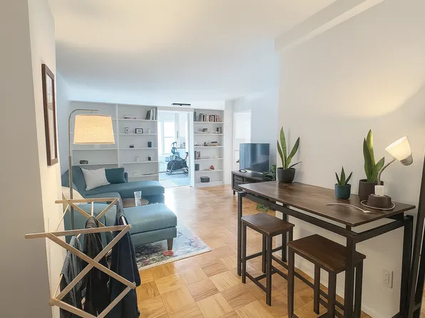 245 East 63rd Street image 1 of 13