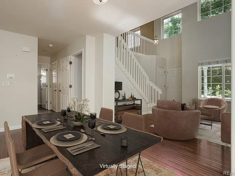 1328 Amherst St — Photo 18