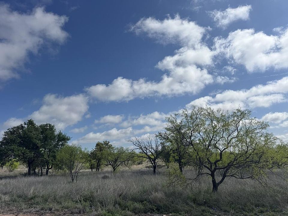 1st image of 1061 Valley View Spur
