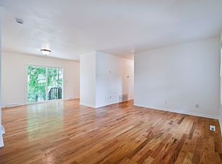 8770 W 79th Cir #8770, Overland Park, KS 66204