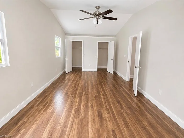 4532 Beechwood Lake Dr — Photo 2