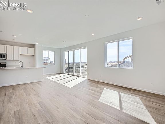 3rd image of 3305 Bella Notte Dr
