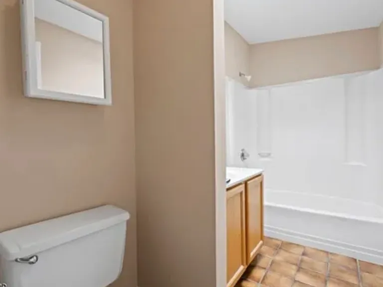 621 Valley Rd — Photo 14